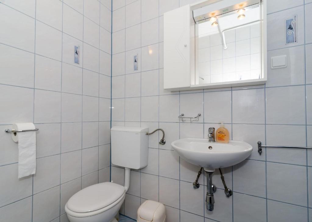 Guest House Daniela - 13