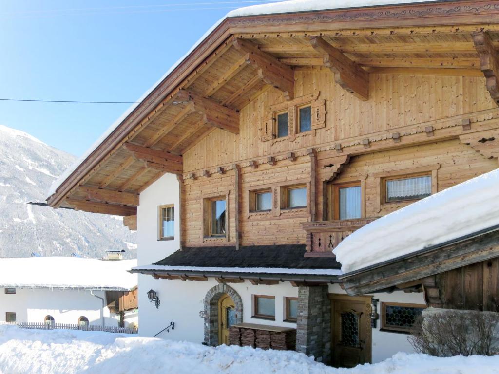 Nespecifikovaný výhled na hory nebo výhled na hory při pohledu z apartmánu