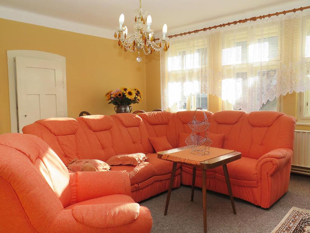 Posezení v ubytování Apartment Plavy by Interhome