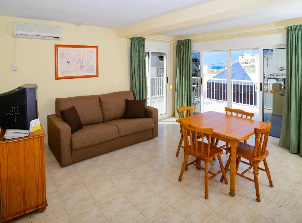 Apartamentos Avenida - Resim 4