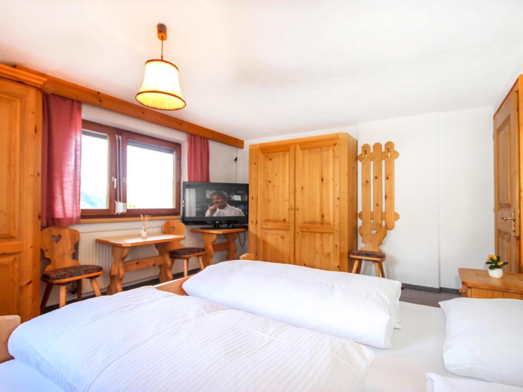 Posteľ alebo postele v izbe v ubytovaní Holiday Home Hölzl by Interhome