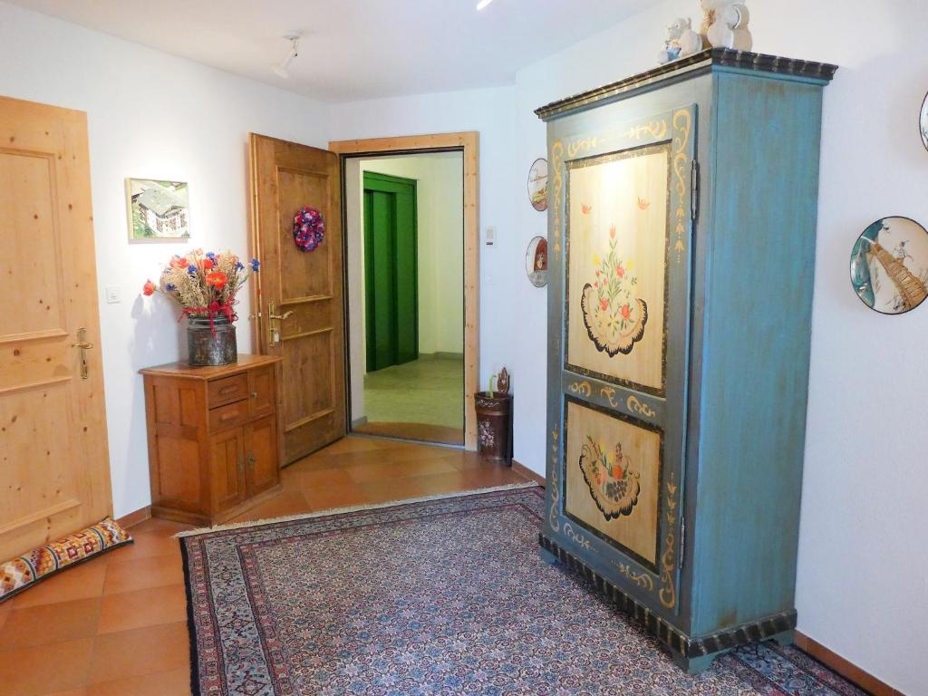 Fotografie z fotogalerie ubytování Apartment Casa La Planüra by Interhome v destinaci Maloja