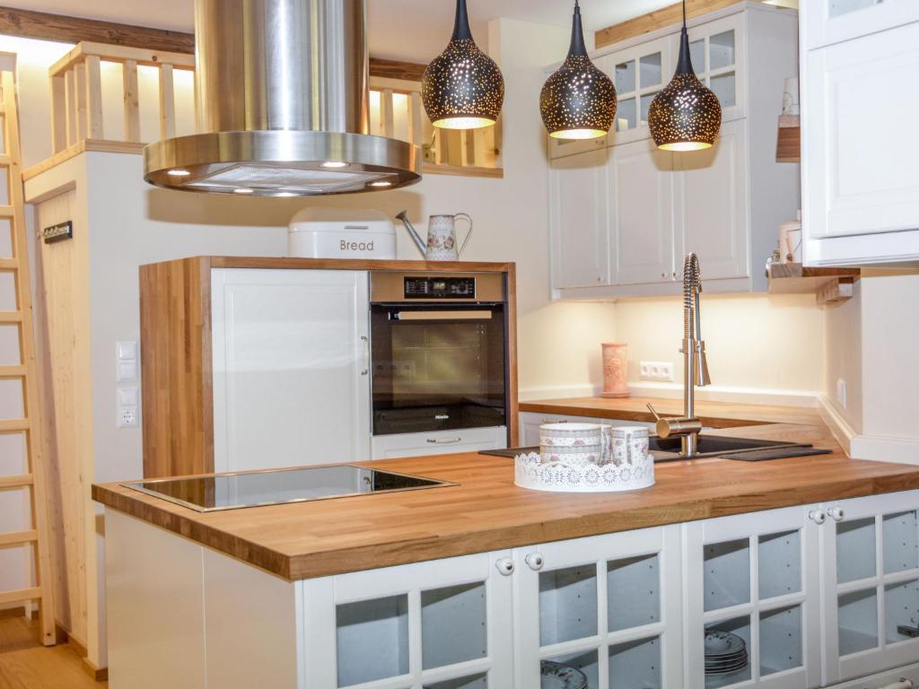 Kuchyňa alebo kuchynka v ubytovaní Studio Apart Fassern by Interhome