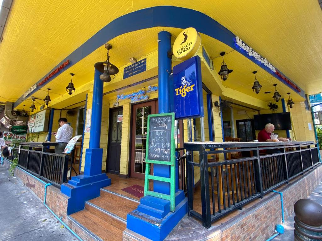 Miami Hotel Bangkok - Resim 6