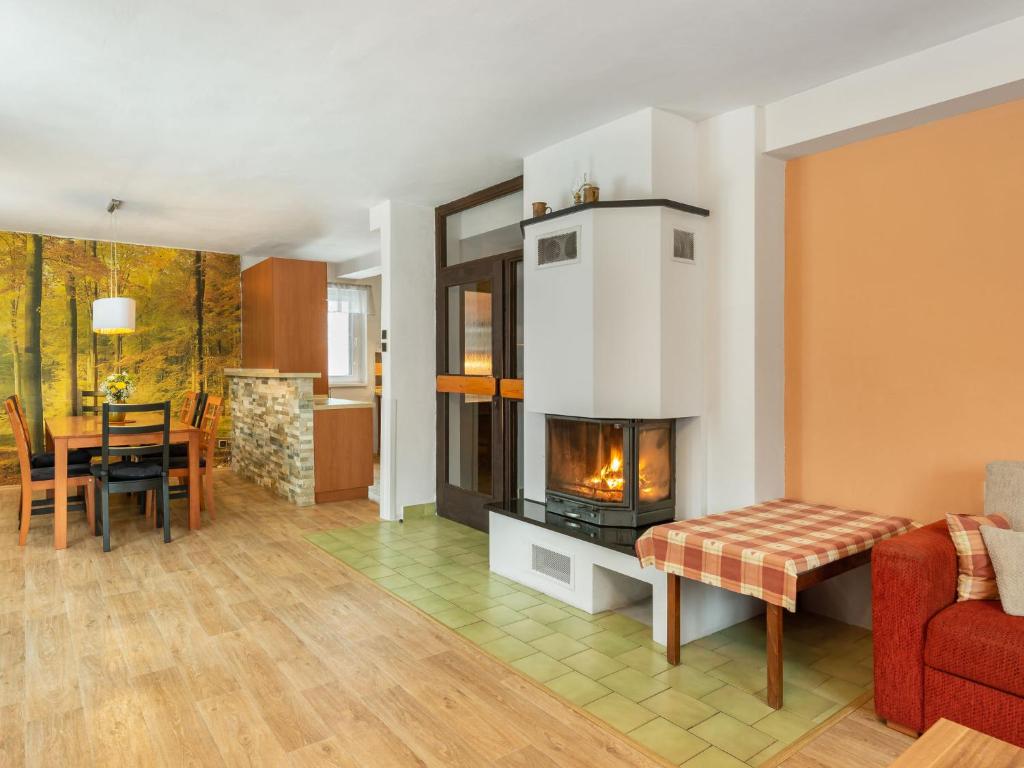 Posezení v ubytování Holiday Home Desná v Jizerských horách by Interhome