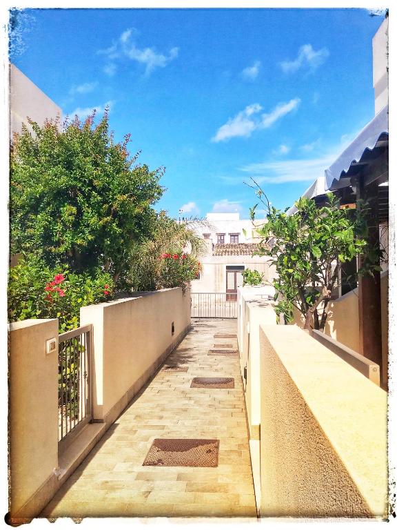 Zdjęcie z galerii obiektu appartamento residence via giardini Acquamarina w mieście San Vito lo Capo