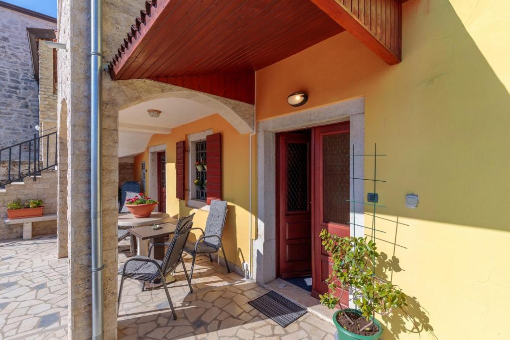 Fotografie z fotogalerie ubytování Apartments Grgeta Funtana v destinaci Funtana