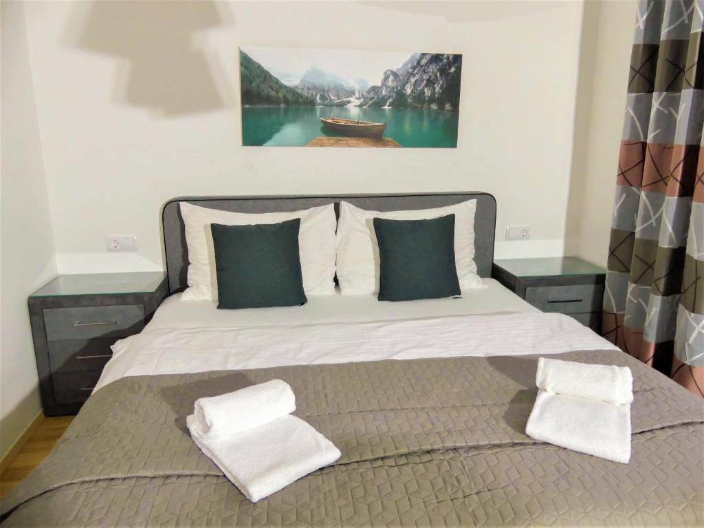 A bed or beds in a room at Apartment Sigel by Interhome