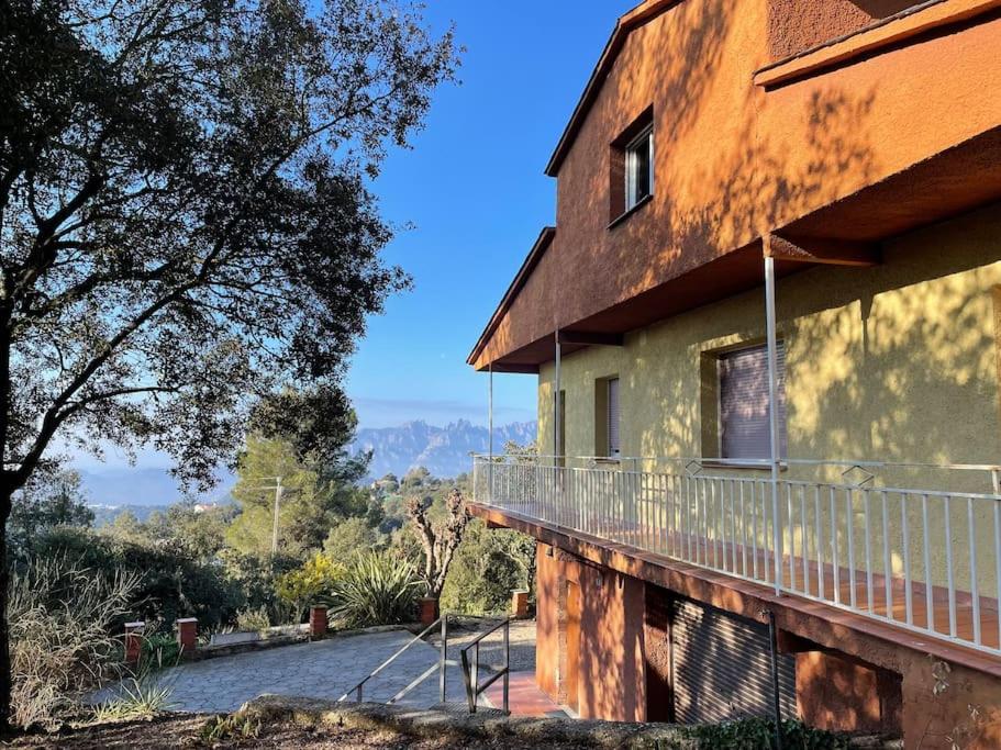 Villa con vistas a Montserrat, Vacarisas – Updated 2022 Prices
