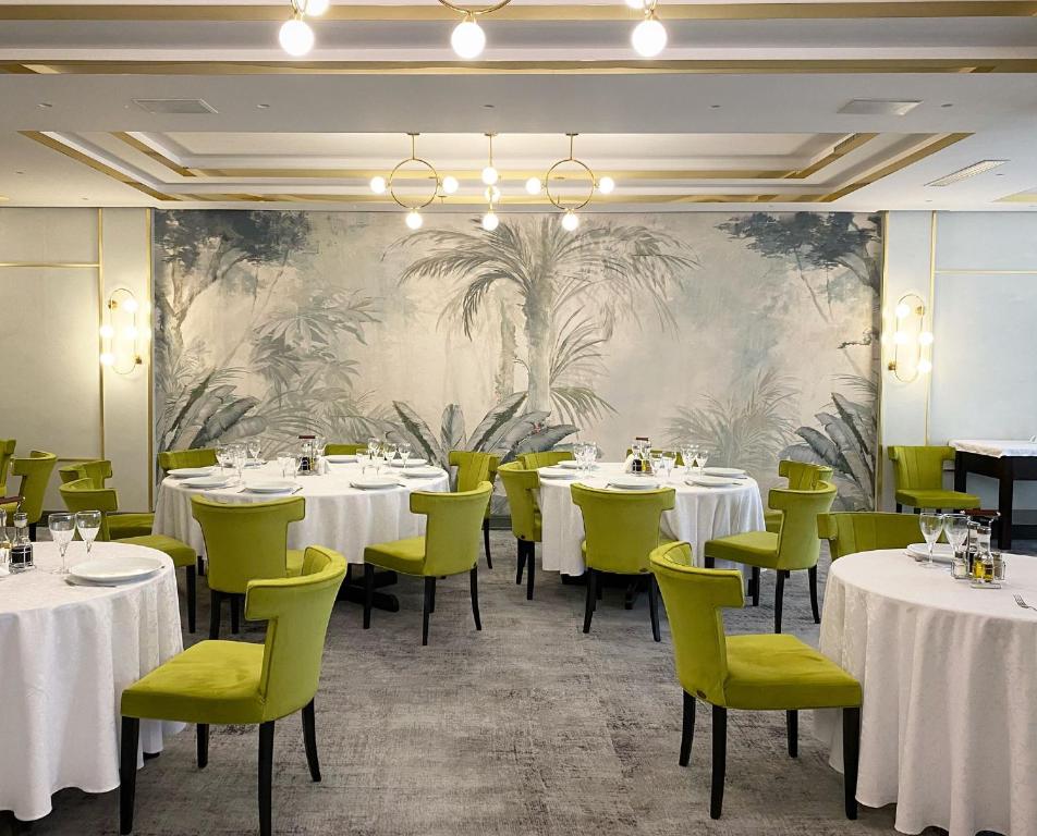 Restaurace v ubytování Griff Hotel Zalau