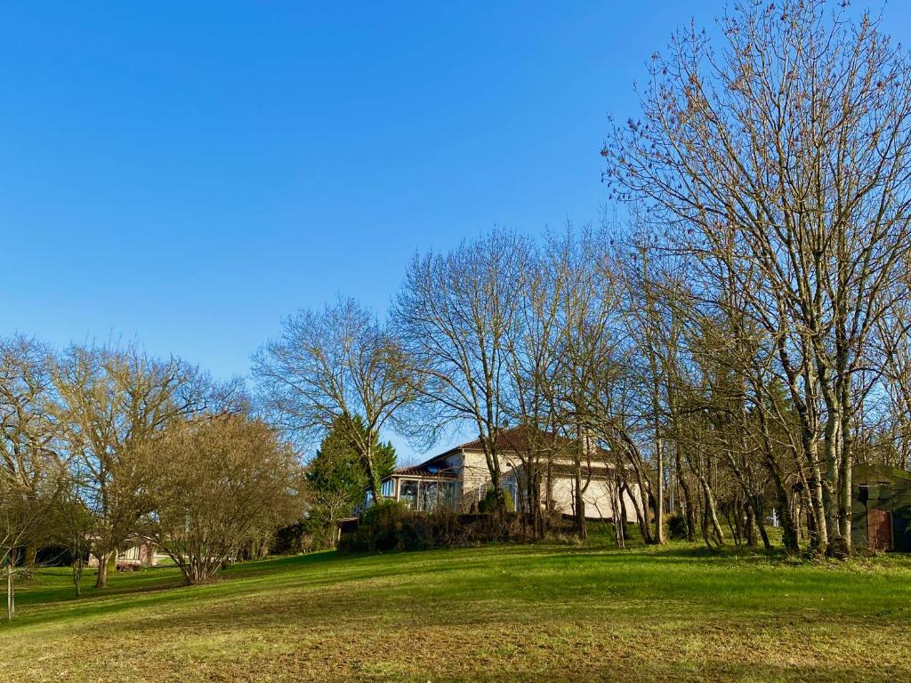 Zahrada ubytování Le Petit Bleu Chambre d'hôtes