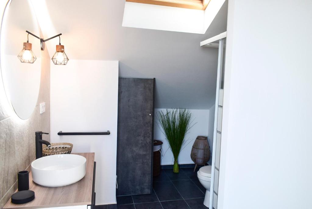 Kúpeľňa v ubytovaní Anacasa Atico Riu Bolulla Marenia AT1102