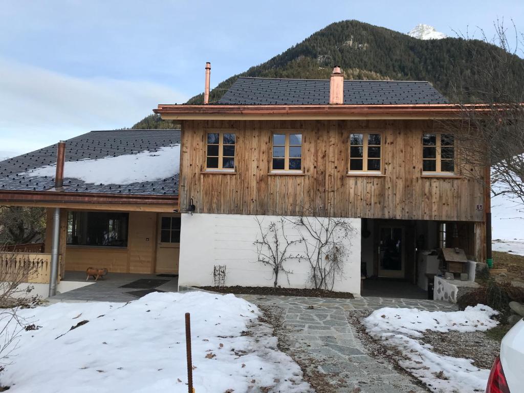 Nespecifikovaný výhled na hory nebo výhled na hory při pohledu z bed and breakfast