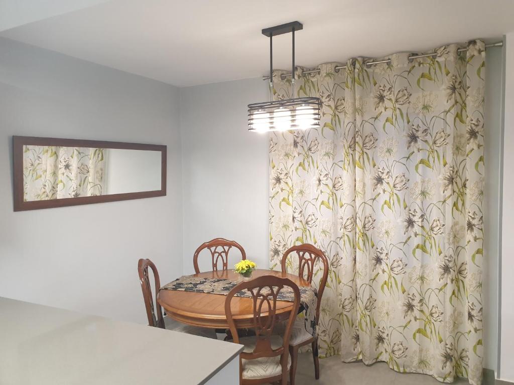 Posezení v ubytování M&N apartamento Bilbao
