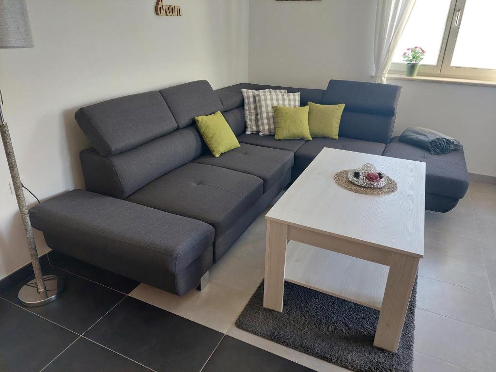 Posezení v ubytování Gavza Sky View Apartment