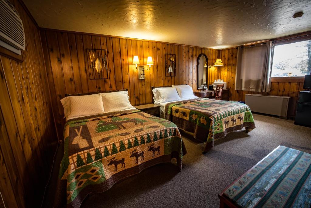 Riverside Motel - Budget Double Room
