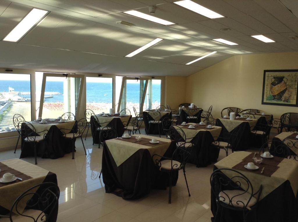 Posezení v ubytování Hotel Borgo Marina