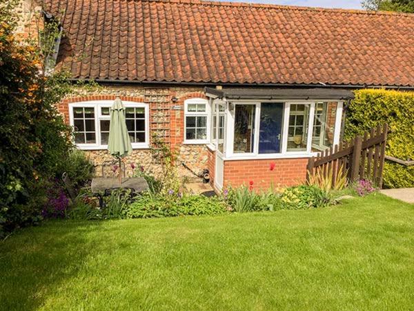 Gallery image of Pebble Cottage in Holt