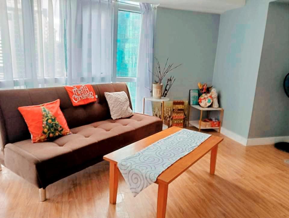 Panoramic View of the City at Fort Victoria BGC 2BR Free Wifi & Netflix