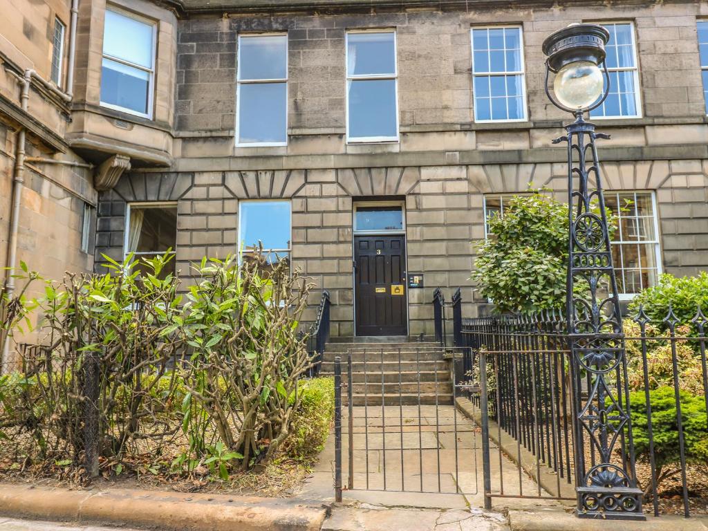 3 Lynedoch Place, Edinburgh (updated prices 2024)