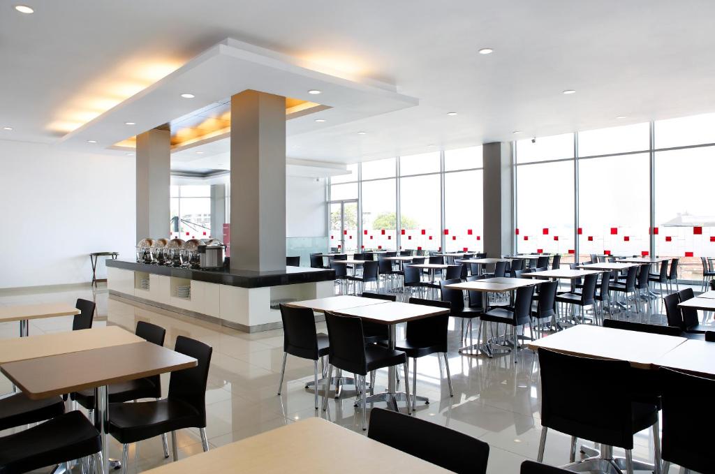 Restaurace v ubytování Amaris Hotel Palembang