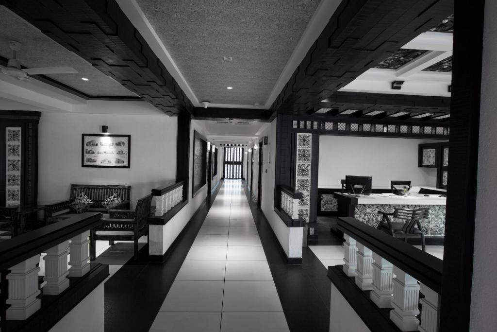 Restaurace v ubytování Liwa - The Transit Hotel, Bengaluru