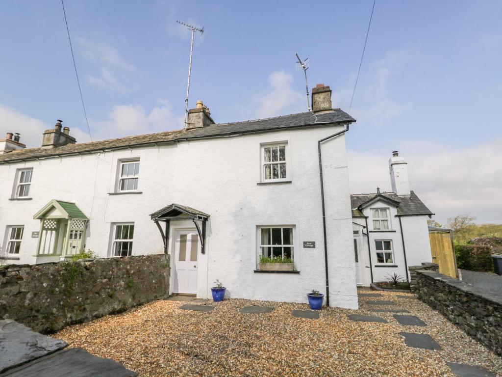 Rose Cottage, Ulverston (updated prices 2024)