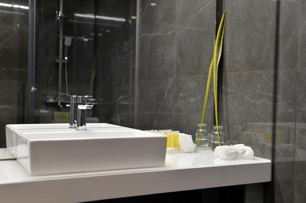 1900 ATHENIAN HOUSE - Resim 24