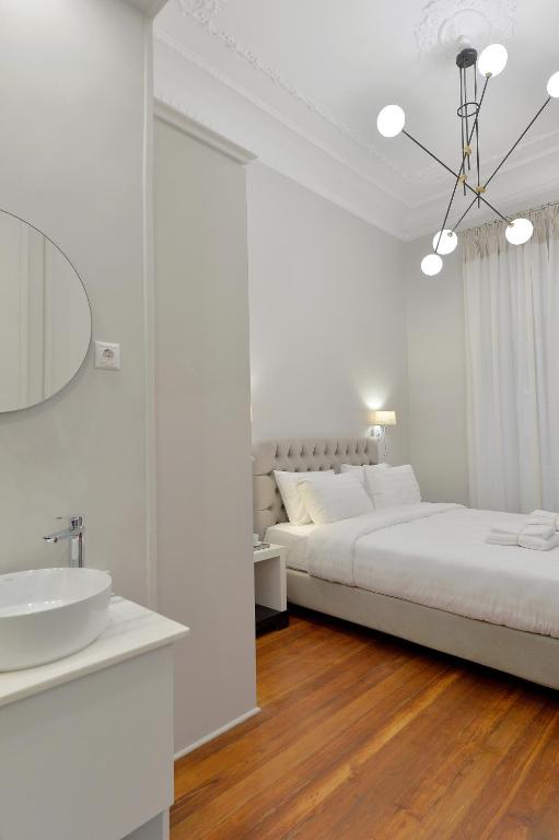 1900 ATHENIAN HOUSE - Resim 21