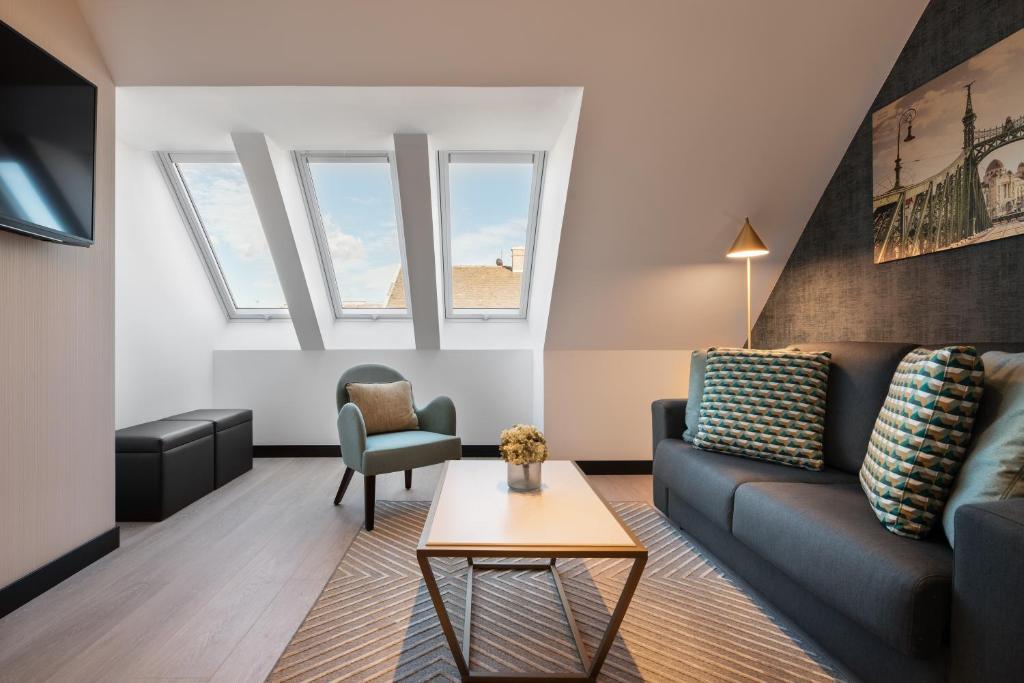 Eurostars Ambassador - Resim 43