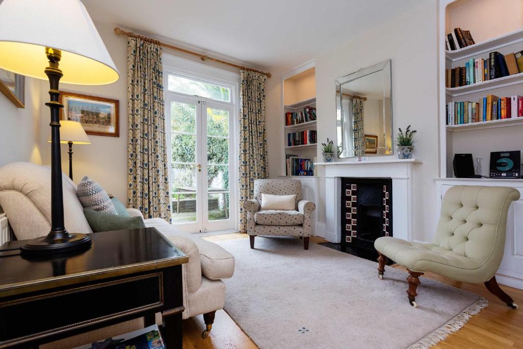 Holiday Home Brook Green in London, Greater London, England