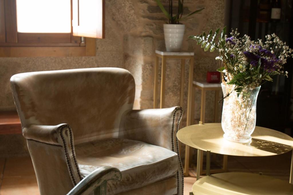 Posedenie v ubytovaní Hostal Pension Artilleiro