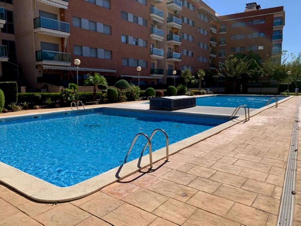 The swimming pool at or close to PLATANERA apart
