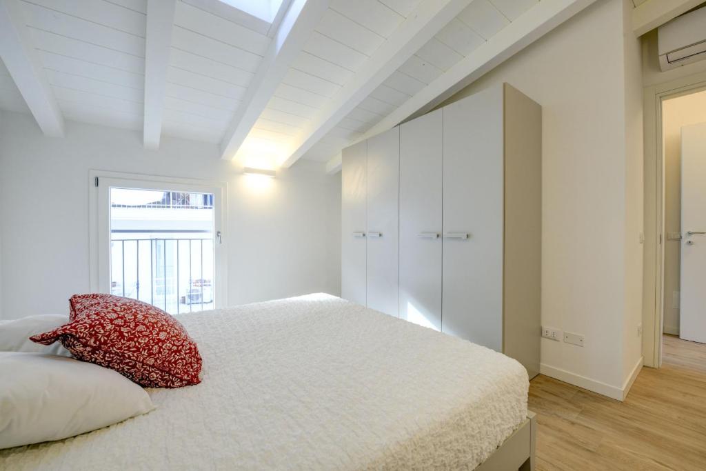A bed or beds in a room at Maison Bellini number 3