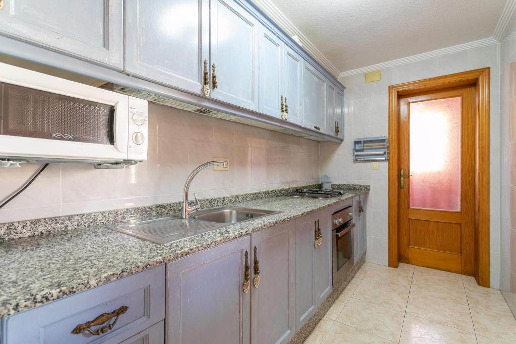 A kitchen or kitchenette at El Albero