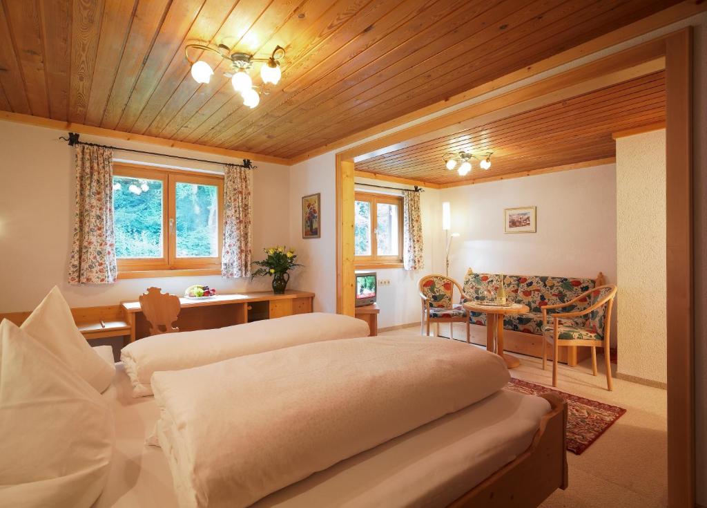 Posteľ alebo postele v izbe v ubytovaní Hotel Montabella