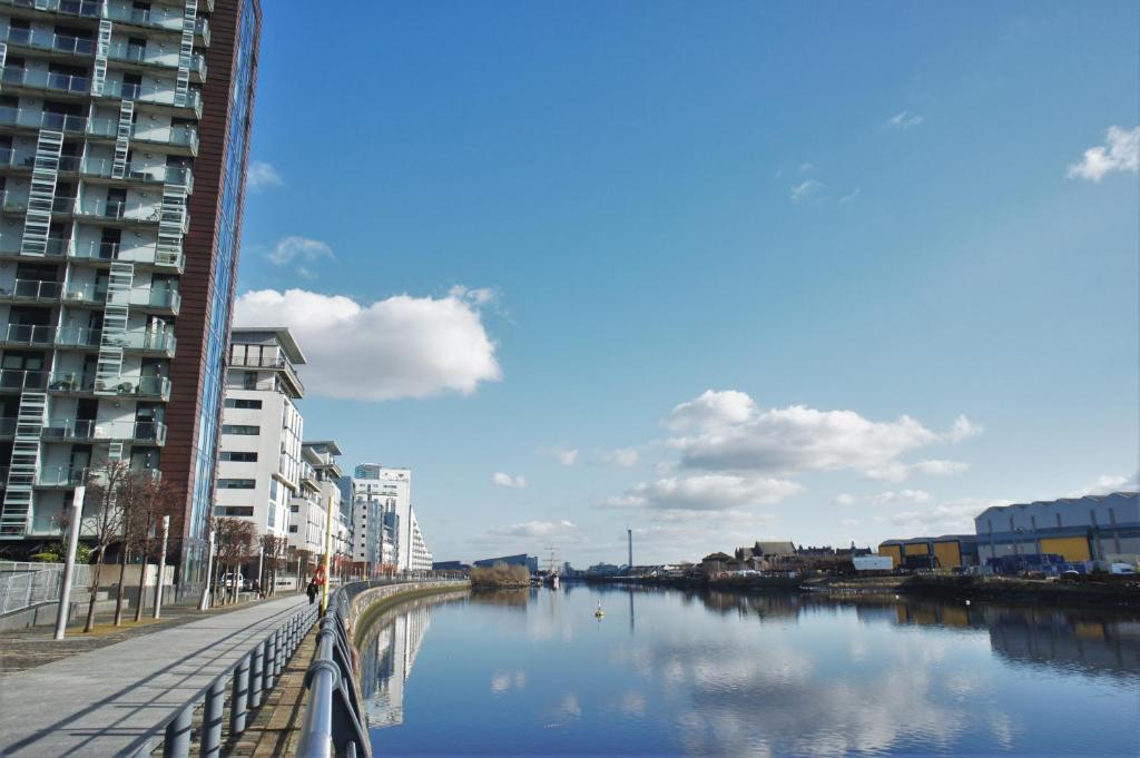 The Perfect City Break, Glasgow Harbour