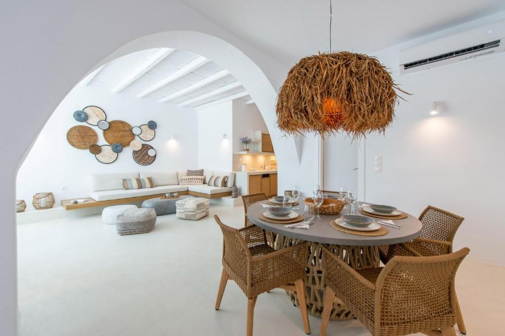 Imagen de la galería de Fos Collection Villas & Residences, en Platis Yialos Sifnos