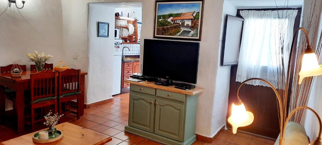 TV a/nebo společenská místnost v ubytování Casa Elba