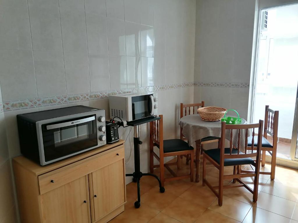 Kuchyňa alebo kuchynka v ubytovaní Apartamento Cayetano