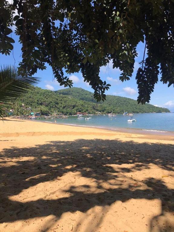 Foto da galeria de Pousada Encanto da Ilha em Praia de Araçatiba