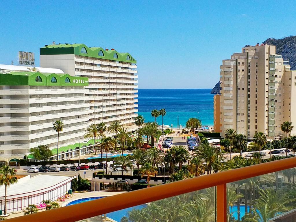 Apartamentos Ambar Beach (2-7º-D), Calpe – Precios ...