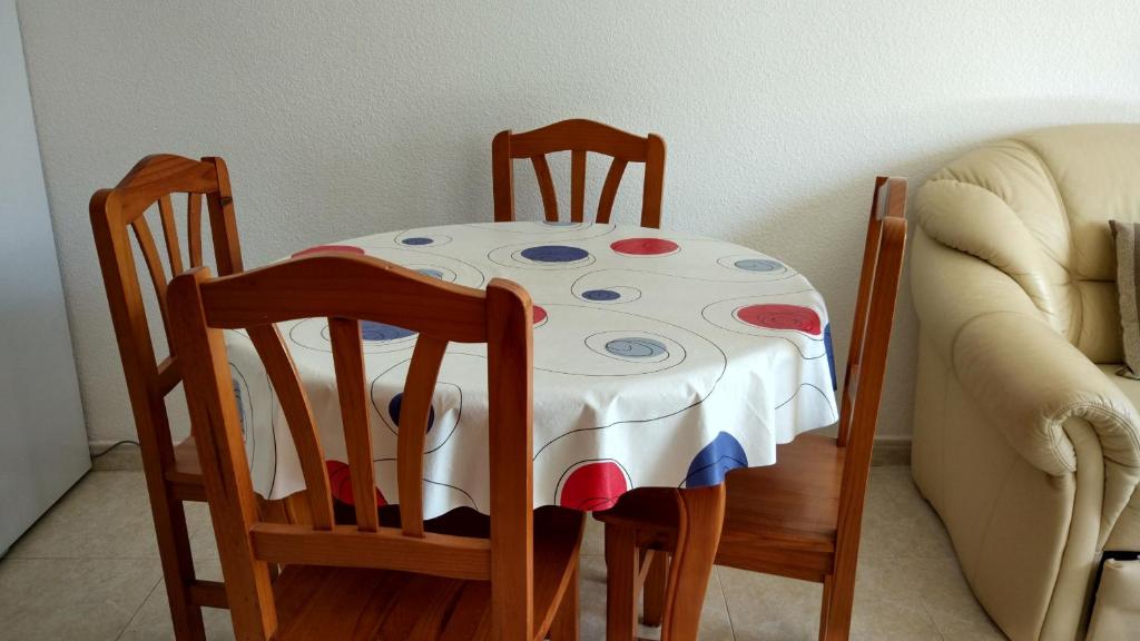 Posezení v ubytování Apartamentos Zafiro Atico (2-12º-C)