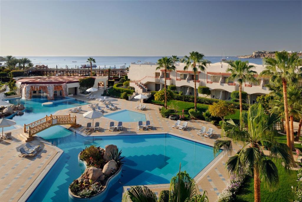 The swimming pool at or close to Naama Bay Promenade Beach Resort Managed By Accor