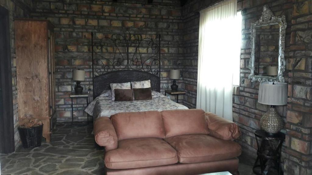 Cabañas Bosques del Cóndor La Rumorosa Baja California PROMO EN 2 NOCHES