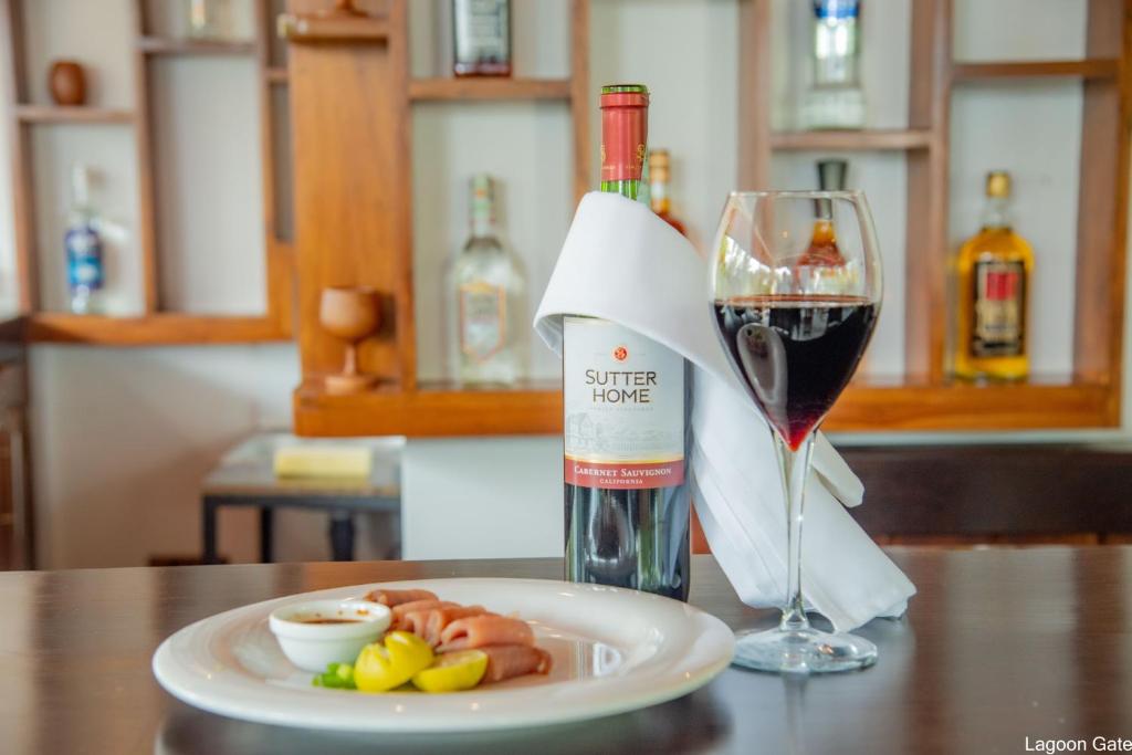 Lagoon gate Tangalle Resort - 1