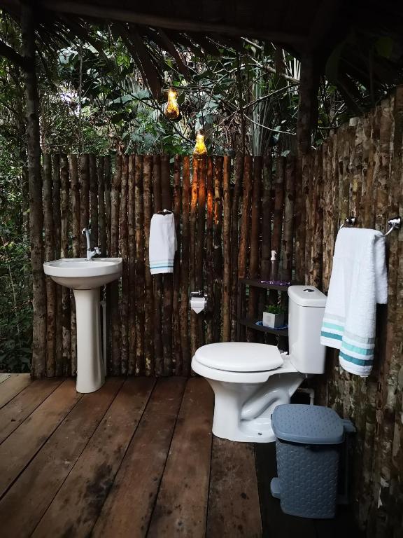 Vannituba majutusasutuses Glamping Amazonas