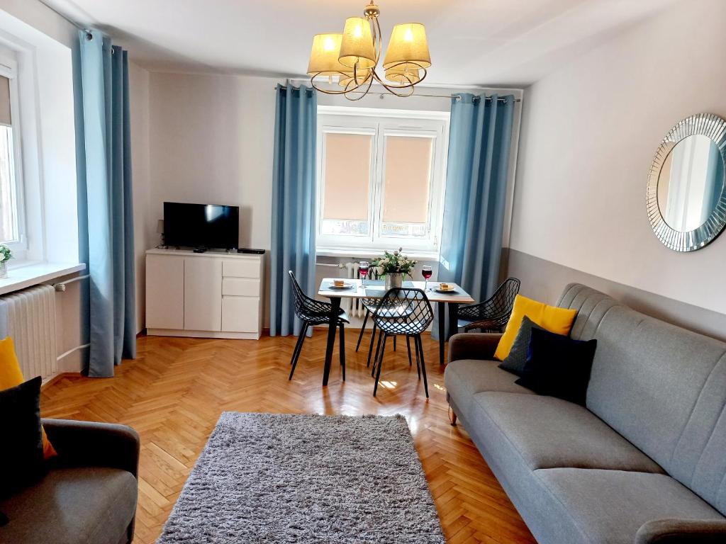 אזור ישיבה ב-Corner Apartament Piłsudskiego - 5 min od Dworca Głównego - Main Railway Station