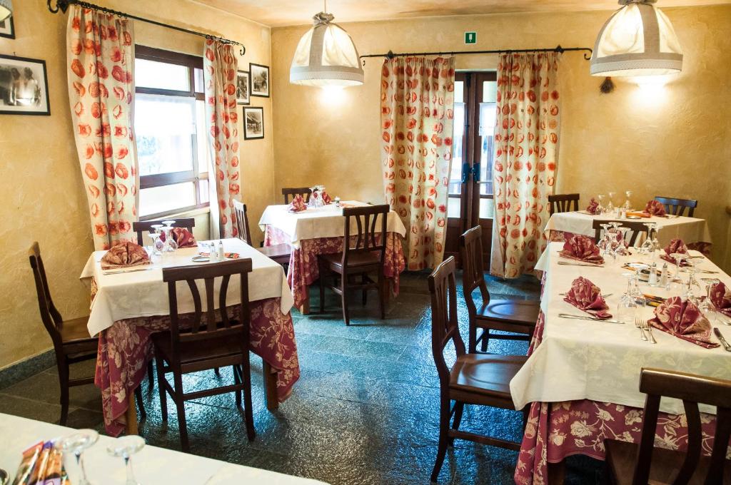 Restaurace v ubytování Hotel Vallée De Cogne