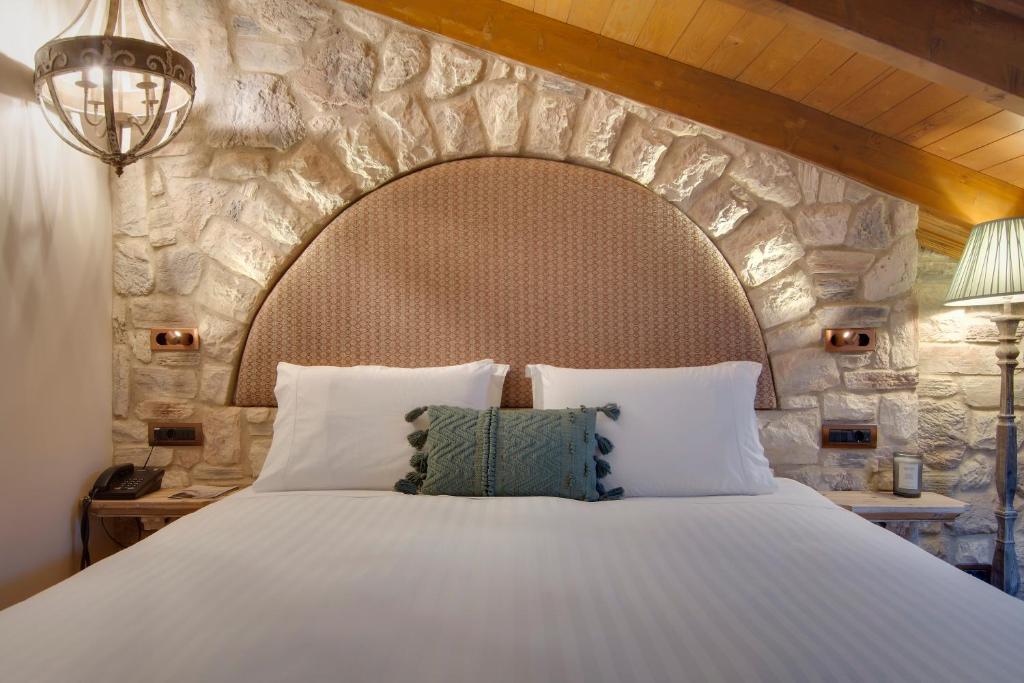 ARCHONTARIKI Historic Boutique Hotel - Resim 6